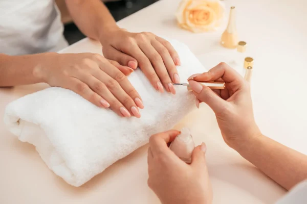 Alungirea Unghiilor cu Gel – Nivel I Grup
