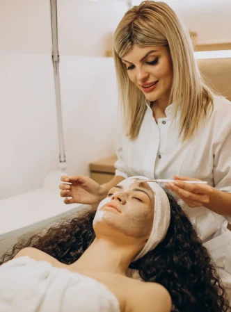 woman-visiting-cosmetologist-making-rejuvenation-procedures (2)